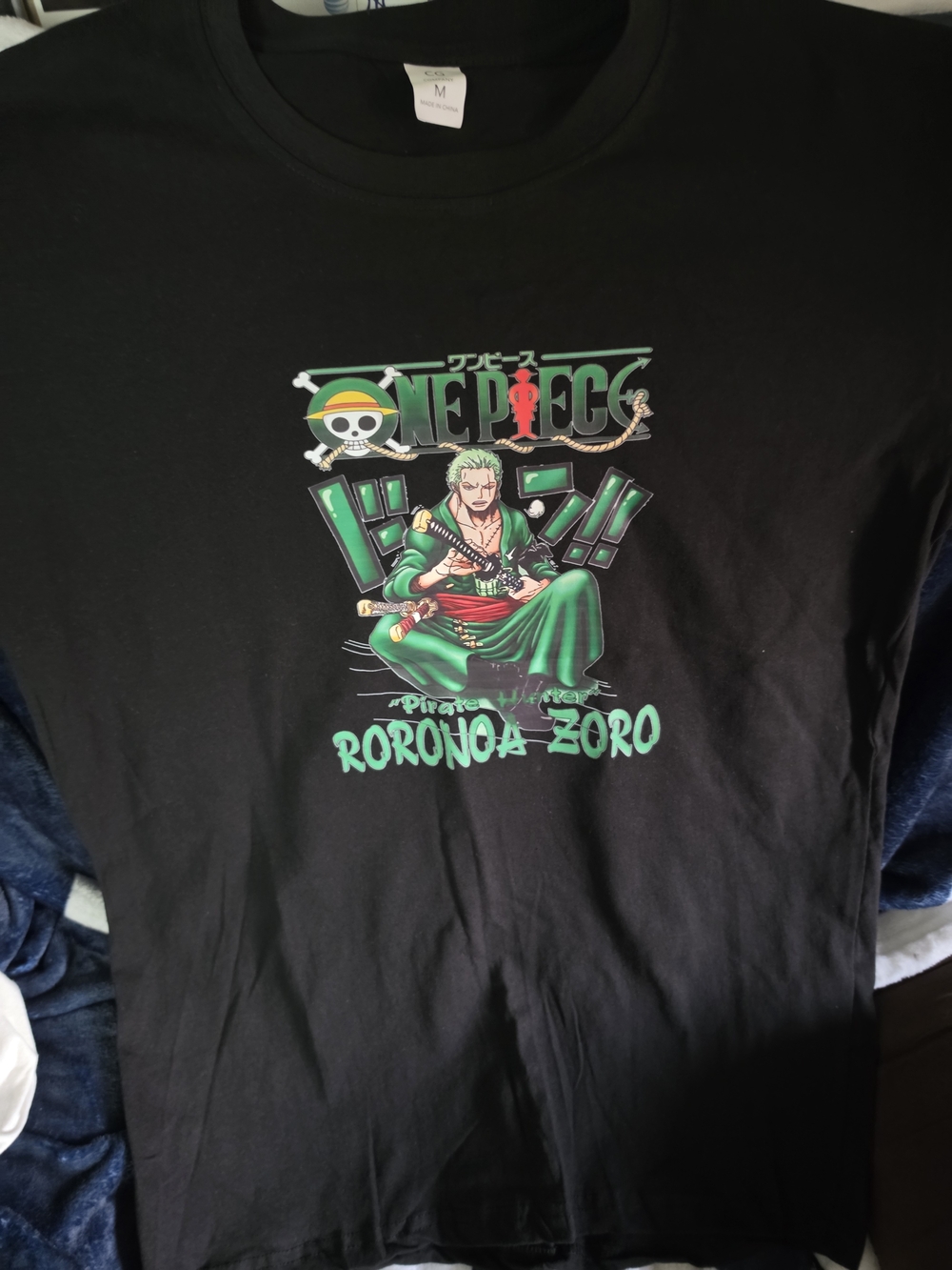 One Piece Roronoa Zoro Graphic Tee - Black